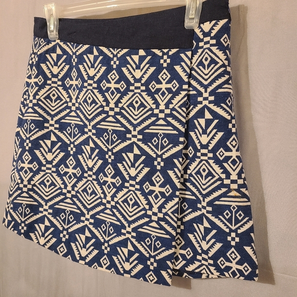Tobi Blue Tribal Print Skirt - Picture 3 of 5